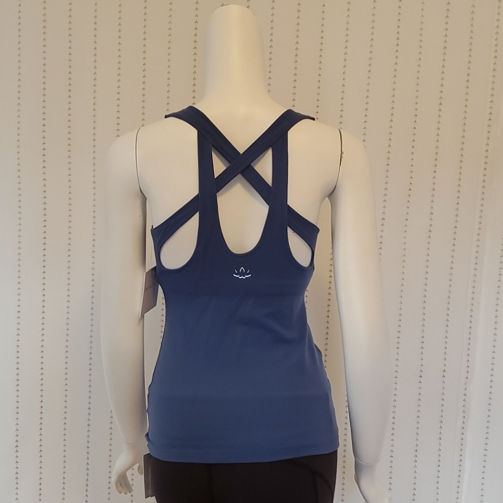 Beyond Yoga Double Keyhole Tank
